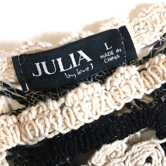 JULIA LOVE J CROCHET CROP TOP SIZE LARGE NWOT - Picture 4 of 8
